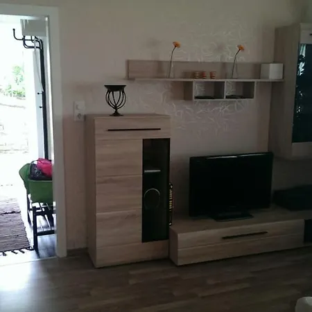 Ferienwohnung Hohenstein 아파트 *